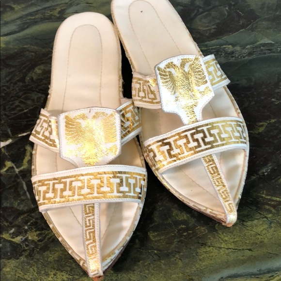 Vintage gold and white leather sandals from Greece - Picture 2 of 8